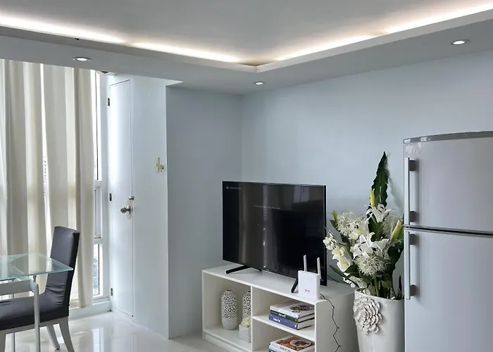 2Br Unit At The Center Of Cebu